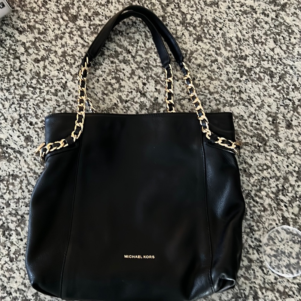 Michael Kors Satchel Medium EXCELLENT like new w/ video!